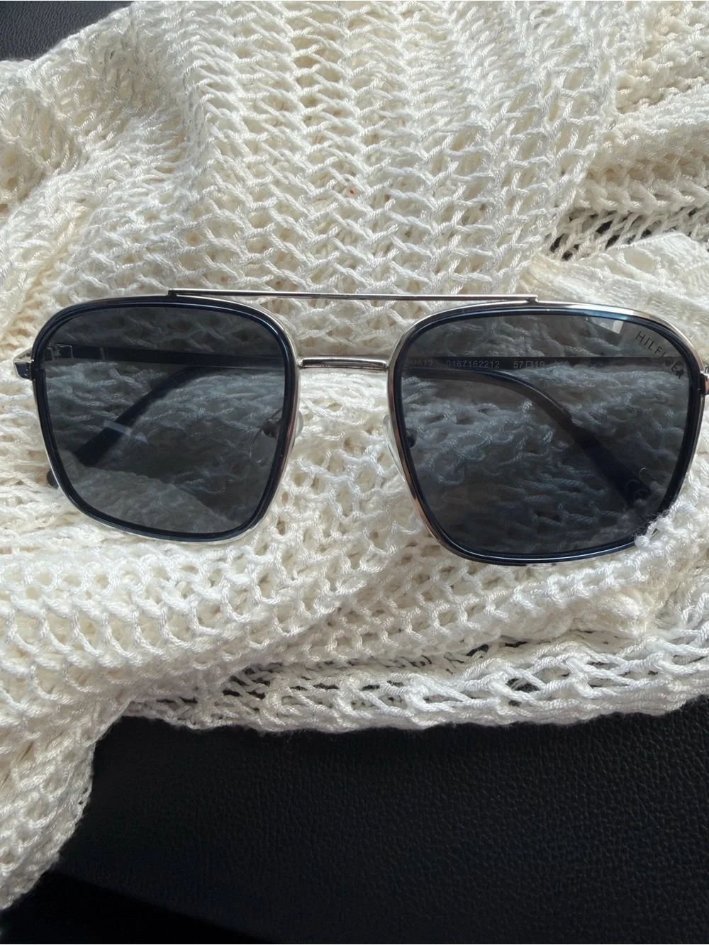 Tommy Hilfiger Men’s Silver Frame Sunglasses with Dark Gray Lenses